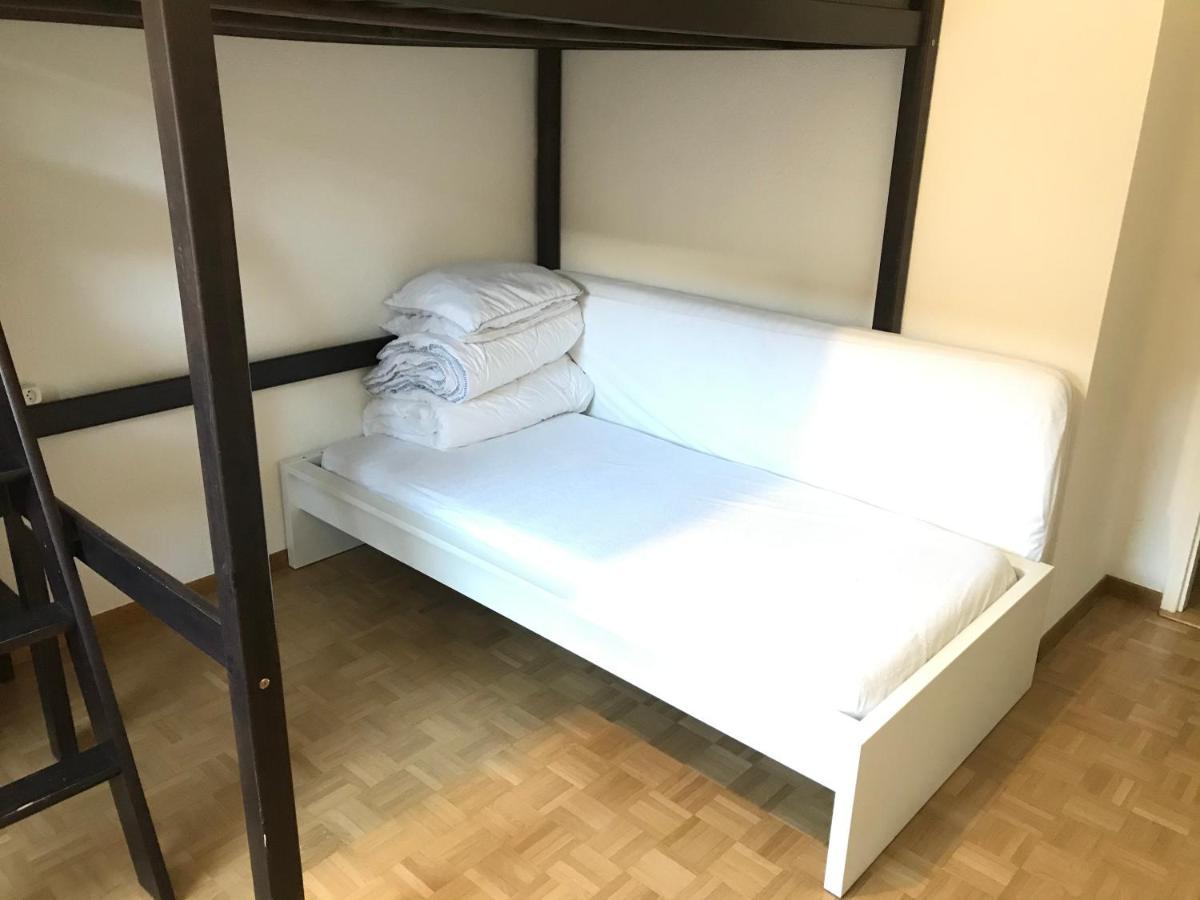 Privatunterkunft Bernex - Shared Roomate Homestay - Tramway 14 Tpg - Viarhona